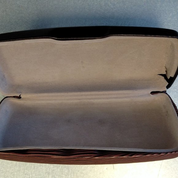 Ducks Unlimited Eye/Sunglass Brown Grain Case - Picture 4 of 4